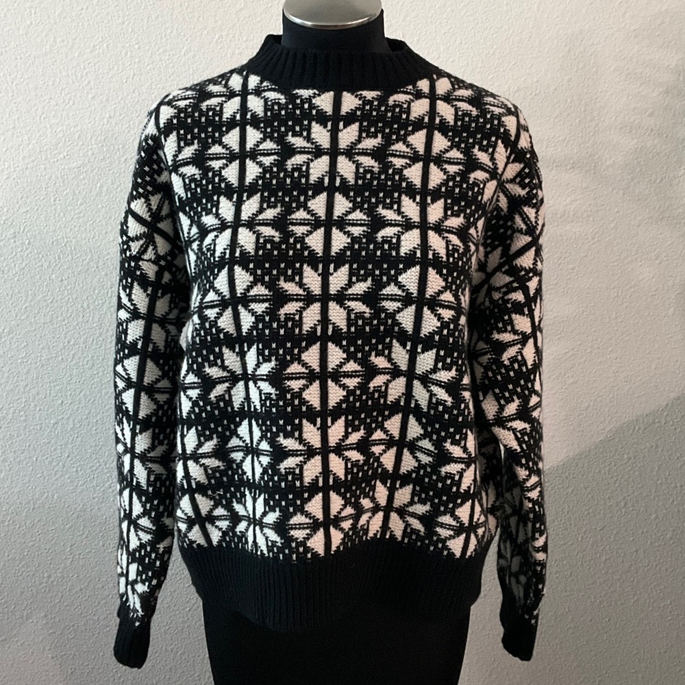 Weekend MaxMara Black and White Geometric Winter Sweater 100% virgin wool knit S
